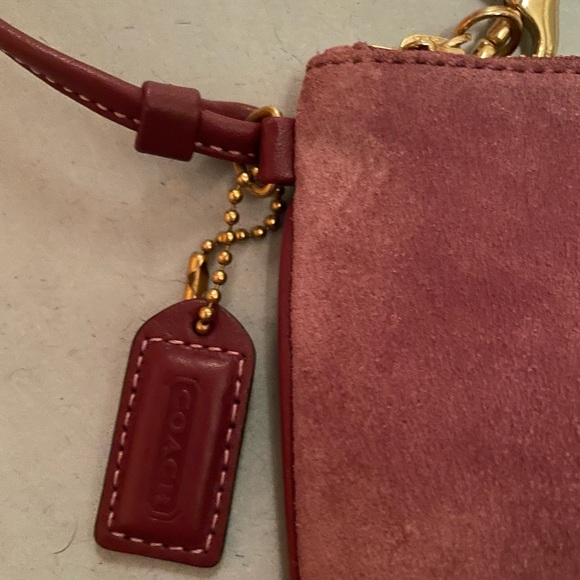 NWOT Coach Plum Suede Wristlet Pouch - Picture 2 of 5